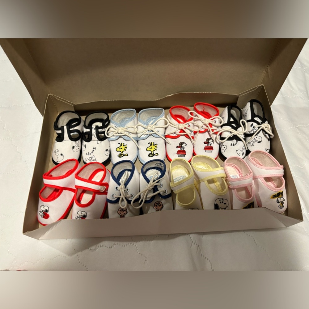 Peanuts Baby Plush-Lined Mary Jane Shoes in Pink